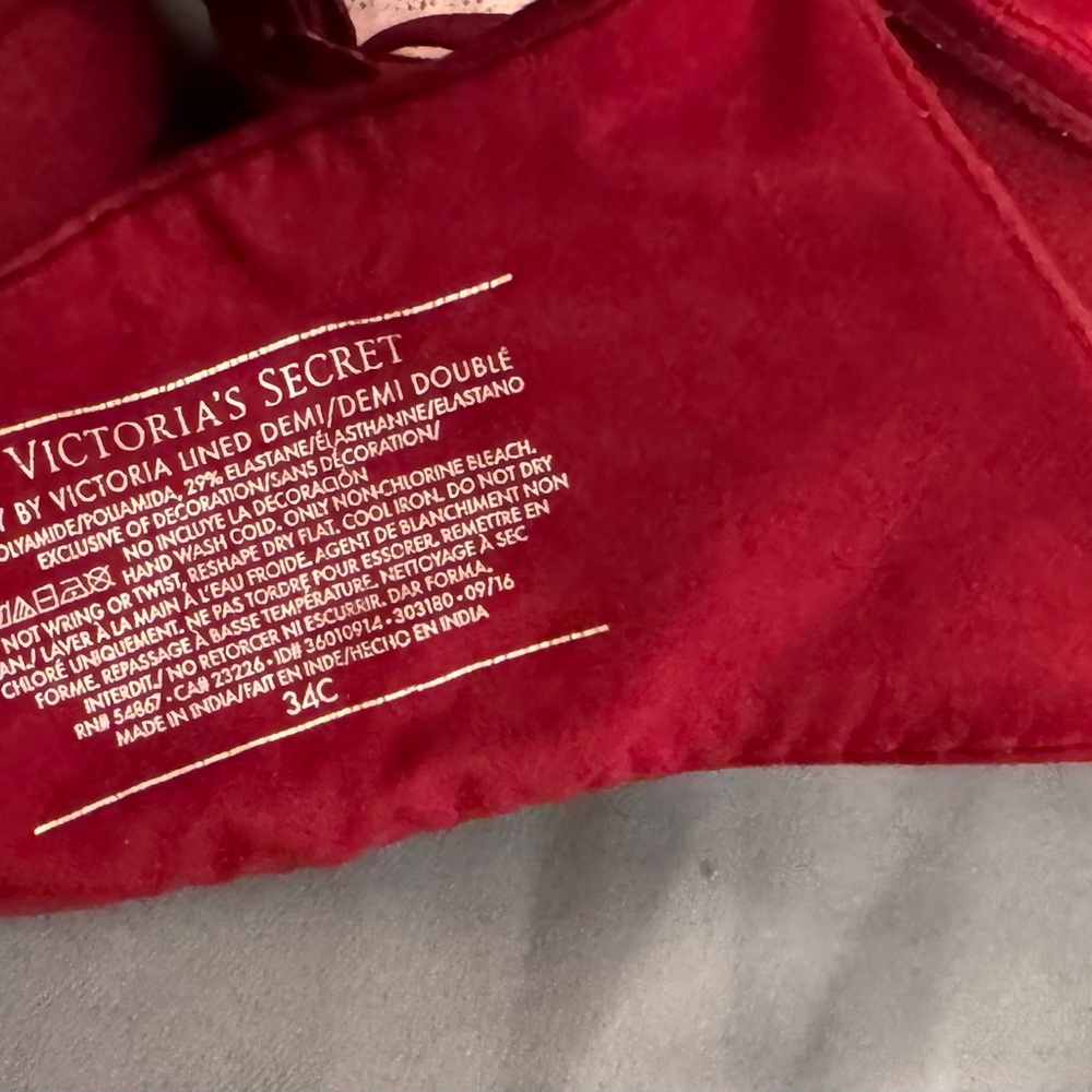 Victoria Secret Underwire Bra 34C - Picture 3 of 3